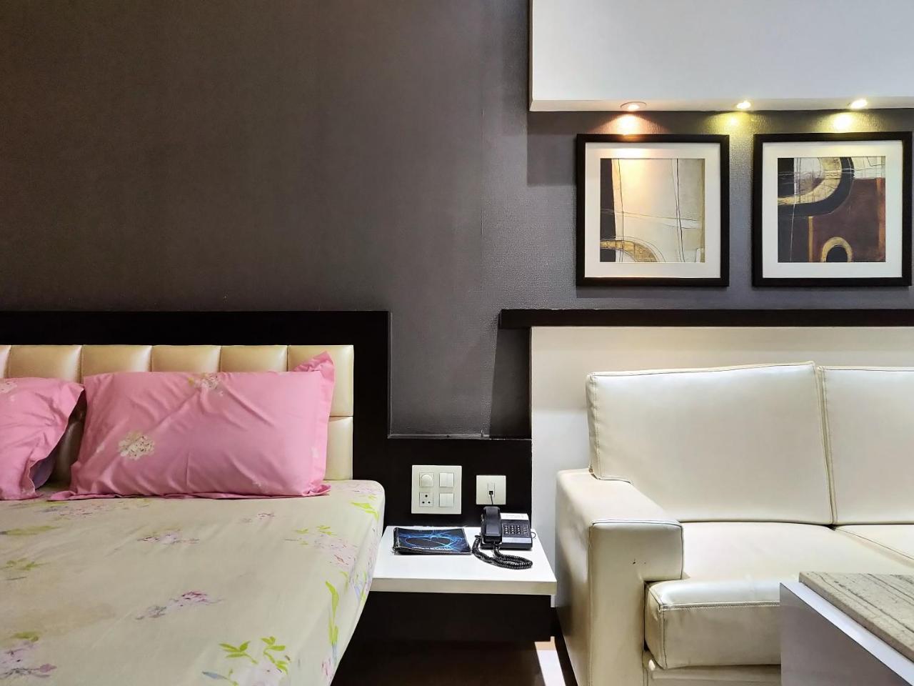 Hotel Rockland ジャイプール エクステリア 写真