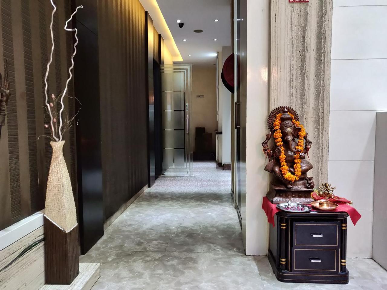 Hotel Rockland ジャイプール エクステリア 写真